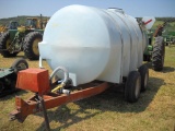 1600 Gal Poly Tank with pump