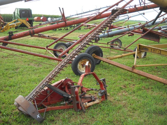 IHC 100 Sickle Mower