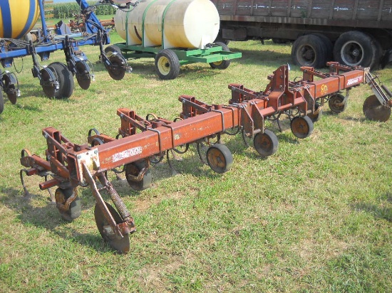 Kewanee 6 row 3pt Cultivator