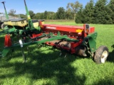 Brillion # SS-10 Seeder, hydraulic lift, light kit, only 30 acres on machine