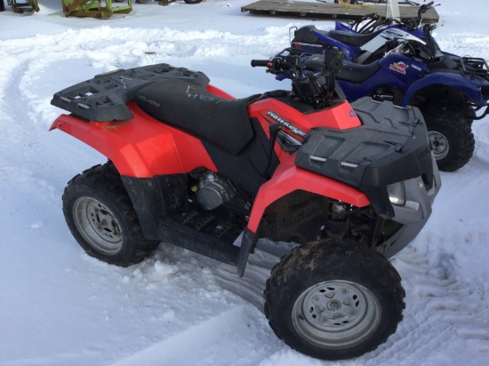 Polaris hawkey 4- wheeler