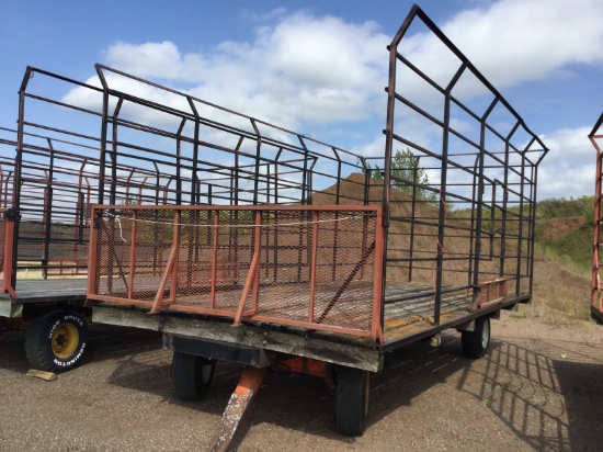 10x20 thrower wagon with 8 ton gear