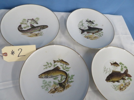 SET OF 4 WESTERN GERMANY FISH PLATES