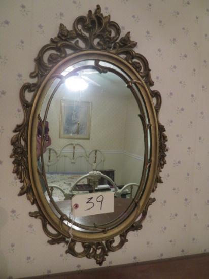 OVAL GOLD FRAME MIRROR