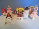 TRAY LOT OF MISC. DOLLS