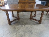 AMERICAN DREW DINING TABLE W/ 2 LEAVES