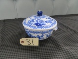 BLUE & WHITE ORIENTAL CONTAINER