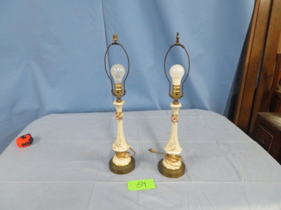 PAIR OF TABLE LAMPS  25" TALL