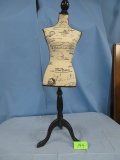 DRESS FORM ON STAND