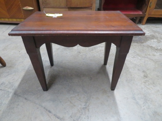 SMALL HANDMADE WOODEN TABLE 20 X 15