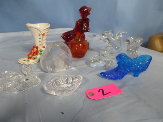 MISC. LOT OF GLASS PAPERWEIGHTS & FIGURINES