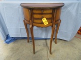 SMALL CONSOLE TABLE  22 X 12 X 28T