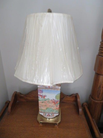 BEAUTIFUL CHINOISERIE ORIENTAL VASE  TABLE LAMP  31" T
