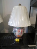 ORIENTAL VASE LAMP 25