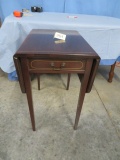 MAHOGANY DROP LEAF END TABLE BY BRANDT FURNITURE  17 X 24- LEAVES MEASURE 11