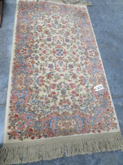 KARASTAN  RUG 2' 10" X 5 FT