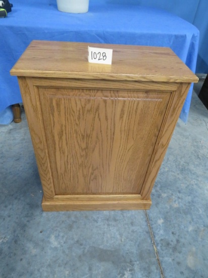 OAK HAMPER 22 X 11 X 30