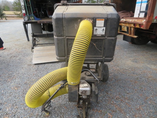 CROSSMAN 9 HP BRIGGS LEAF VACUUM