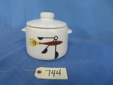 WEST BEND POTTERY POT W/ LID  7