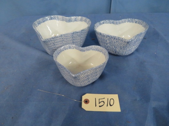 3 PC. FARMHOUSE NESTING BOWLS