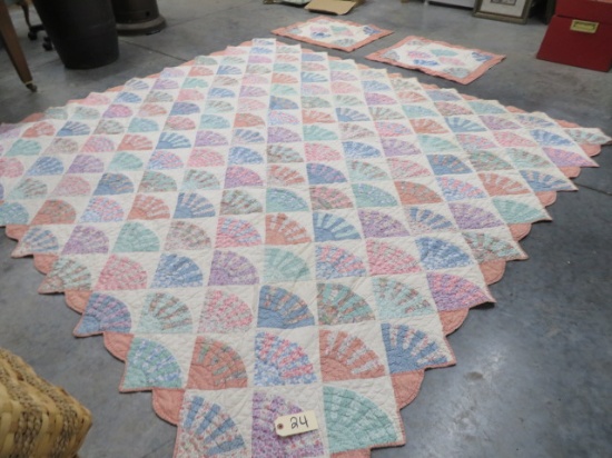 FAN PATTERN COUNTRY QUILT W/ SHAMS