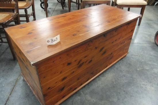 CEDAR CHEST  57 X 21 X 21