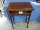ROLLING LECTURES STAND  23 X 14 X 33 T
