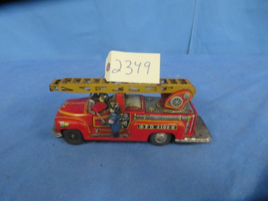 METAL TOY FIRETRUCK- MISSING 2 HUBCAPS