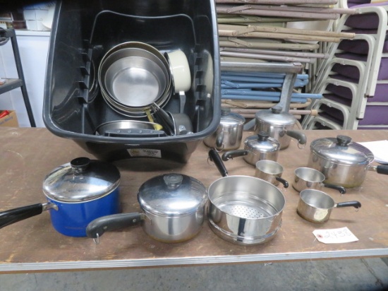 LARGE LOT OF POTS AND PANS COOKWARE