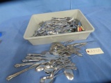 LARGE AMOUNT OF FLATWARE