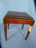 SEWING STOOL  17 X 15 X 19 T