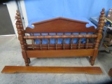 ANTIQUE WALNUJT BED - FULL W/ WOODEN RAILS