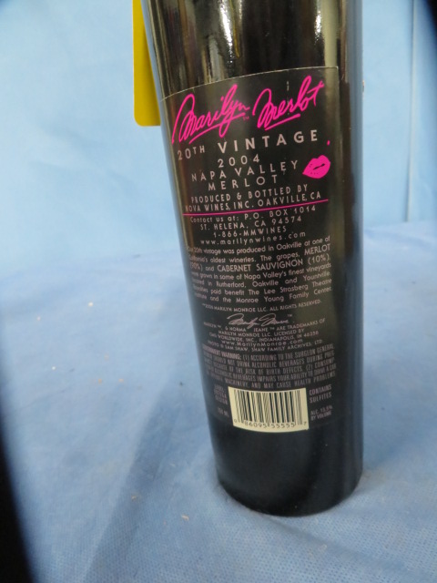 NAPA VALLEY MARILYN MERLOT 20TH VINTAGE 2004 | Proxibid