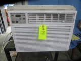 GE ROOM AIR CONDITIONER BTU/HR 10200