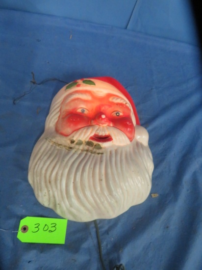 VINTAGE PLASTIC SANTA HEAD LIGHTS UP