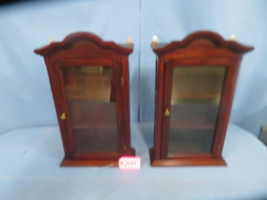 PAIR OF MAHOGANY HANGING WHAT NOT CABINETS  23  13