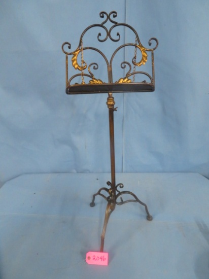 METAL MUSIC STAND  39" T