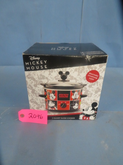 2 QT. MICKEY MOUSE SLOW COOKER