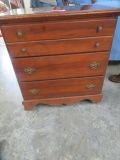 SMALL 3 DRAWER CHEST  30 X 17 X 32 T