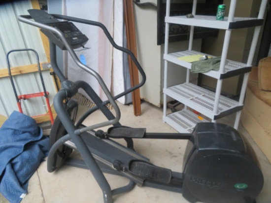 PRECOR EFX546 ELLIPTICAL MACHINE