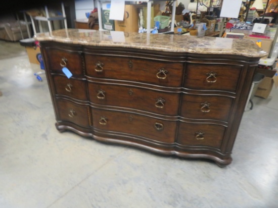 THOMASVILLE DRESSER 9 DRAWER  76 X 21 X 42