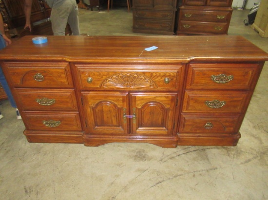 SUMTER CABINET CO. DRESSER W/ MIRROR