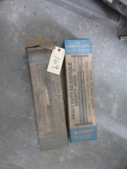 HEAVY DUTY SHORTY JACKS 1 FT. X 4.3 FT.