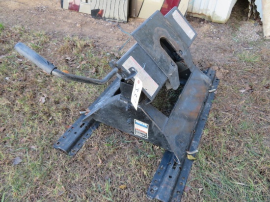 REESE 5TH WHEEL HITCH