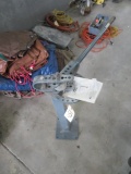 CENTRAL MACHINERY COMPACT BENDER FLOOR MOUNT