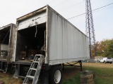 1986 MONOH PUP TRAILER W/ DOOR