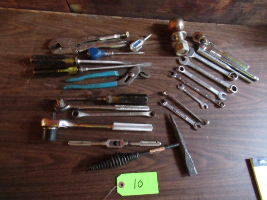 HAND TOOL LOT- WRENCHES, VISE GRIPS, MORE