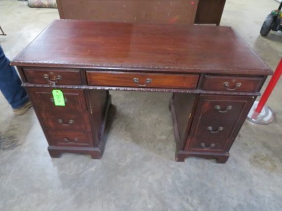 MAHOGANY KNEE HOLE DESK  47 X 24 X 29 T