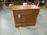 SMALL ANTIQUE CHEST  28 X 18 X 32