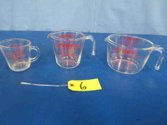 3 PYREX MEASURING CUPS